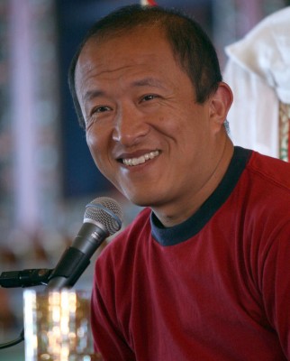 Dzongsar Jamyang Khyentse RinpocheDzongsar Jamyang Khyentse Rinpoche